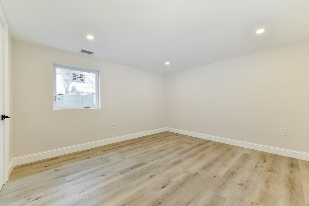 12 Grace Road Quincy, MA 02169 - Photo 31 of 36 Gallery Image 31
