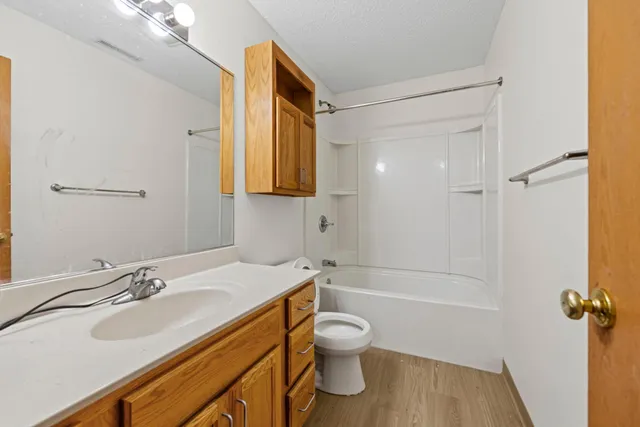 $450,000 | 12951 Girard Avenue South, Burnsville, MN 55337