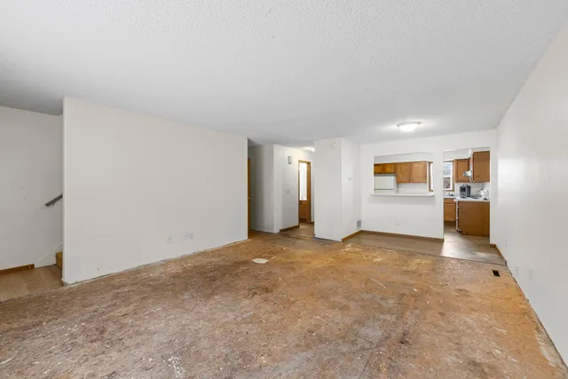 $450,000 | 12951 Girard Avenue South, Burnsville, MN 55337