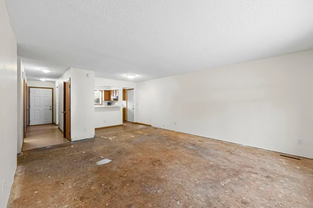 $450,000 | 12951 Girard Avenue South, Burnsville, MN 55337