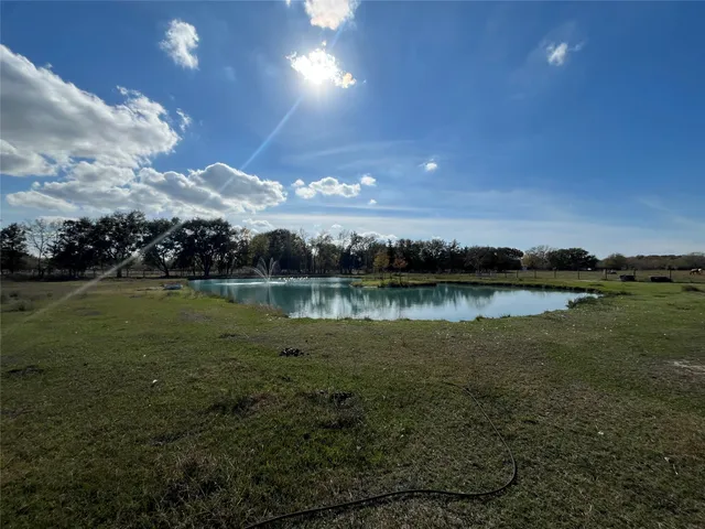 $1,400,000 | 6817 Farm To Market 1952, Wallis, TX 77485