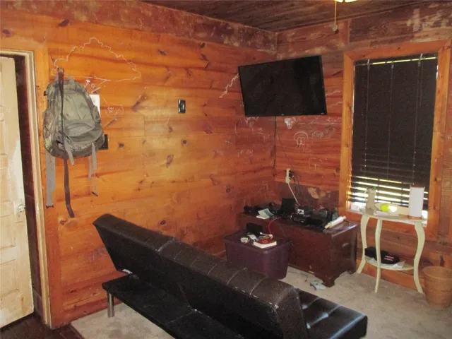 $1,400,000 | 6817 Farm To Market 1952, Wallis, TX 77485