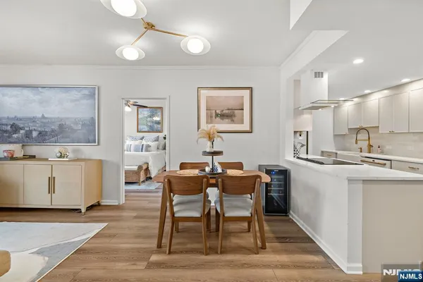$1,450,000 | 2 Constitution Court, Unit 814, Hoboken, NJ 07030