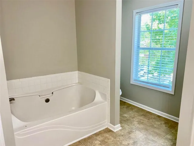 $220,000 | 646 Lakes Circle, Lithonia, GA 30058