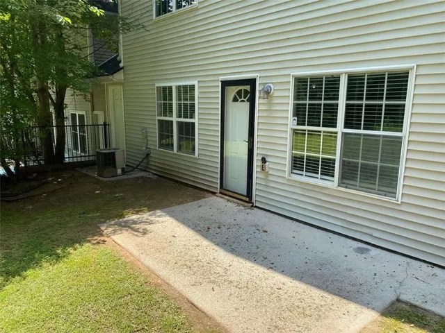$220,000 | 646 Lakes Circle, Lithonia, GA 30058