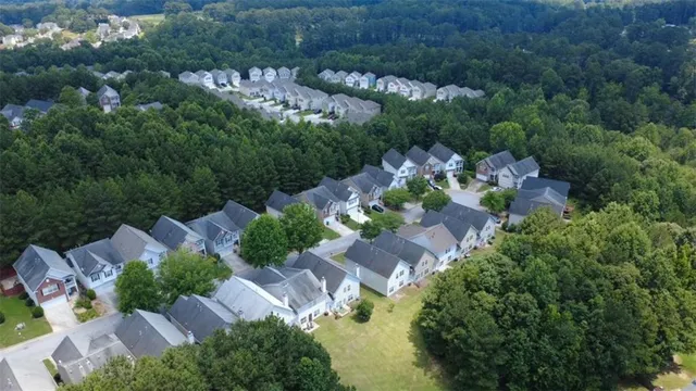 $220,000 | 646 Lakes Circle, Lithonia, GA 30058