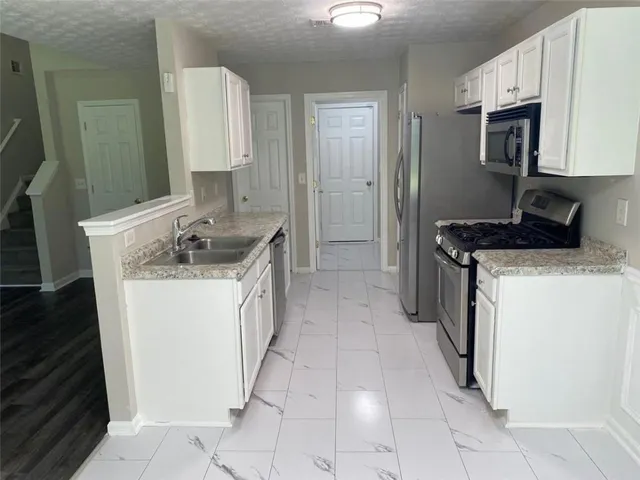 $220,000 | 646 Lakes Circle, Lithonia, GA 30058