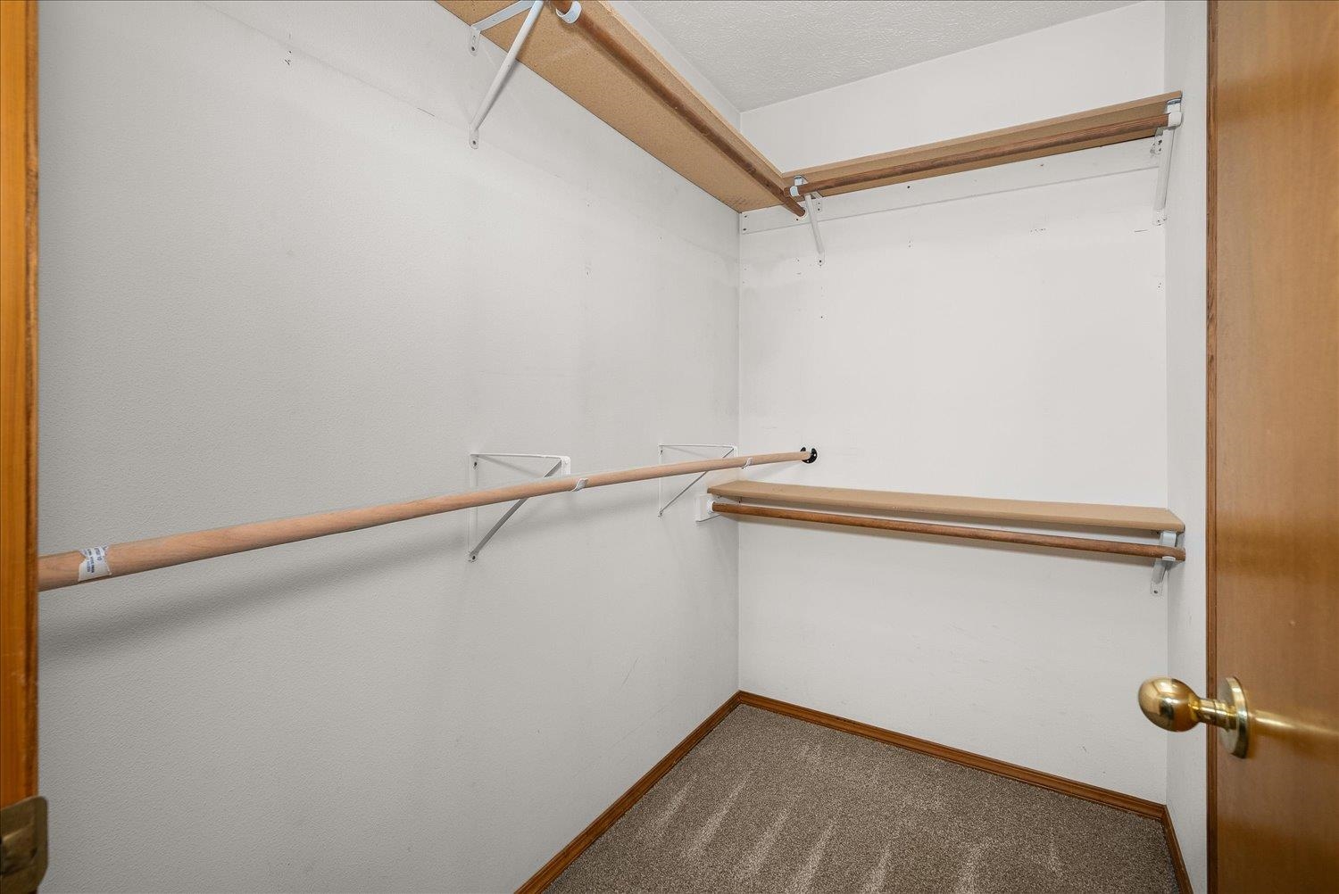 4105 East Center Road Mead, WA 99021 - Photo 19 of 49 Gallery Image 19