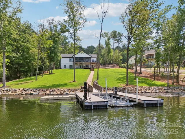 $1,525,000 | 323 Whisper Lake Drive, New London, NC 28127