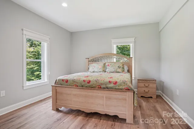 $1,525,000 | 323 Whisper Lake Drive, New London, NC 28127