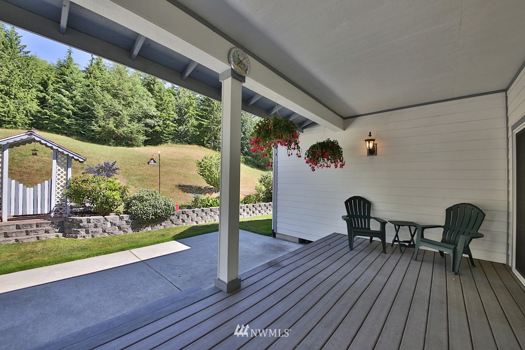 7707 Bailey Road Clinton, WA 98236 - Photo 16 of 21 Gallery Image 16