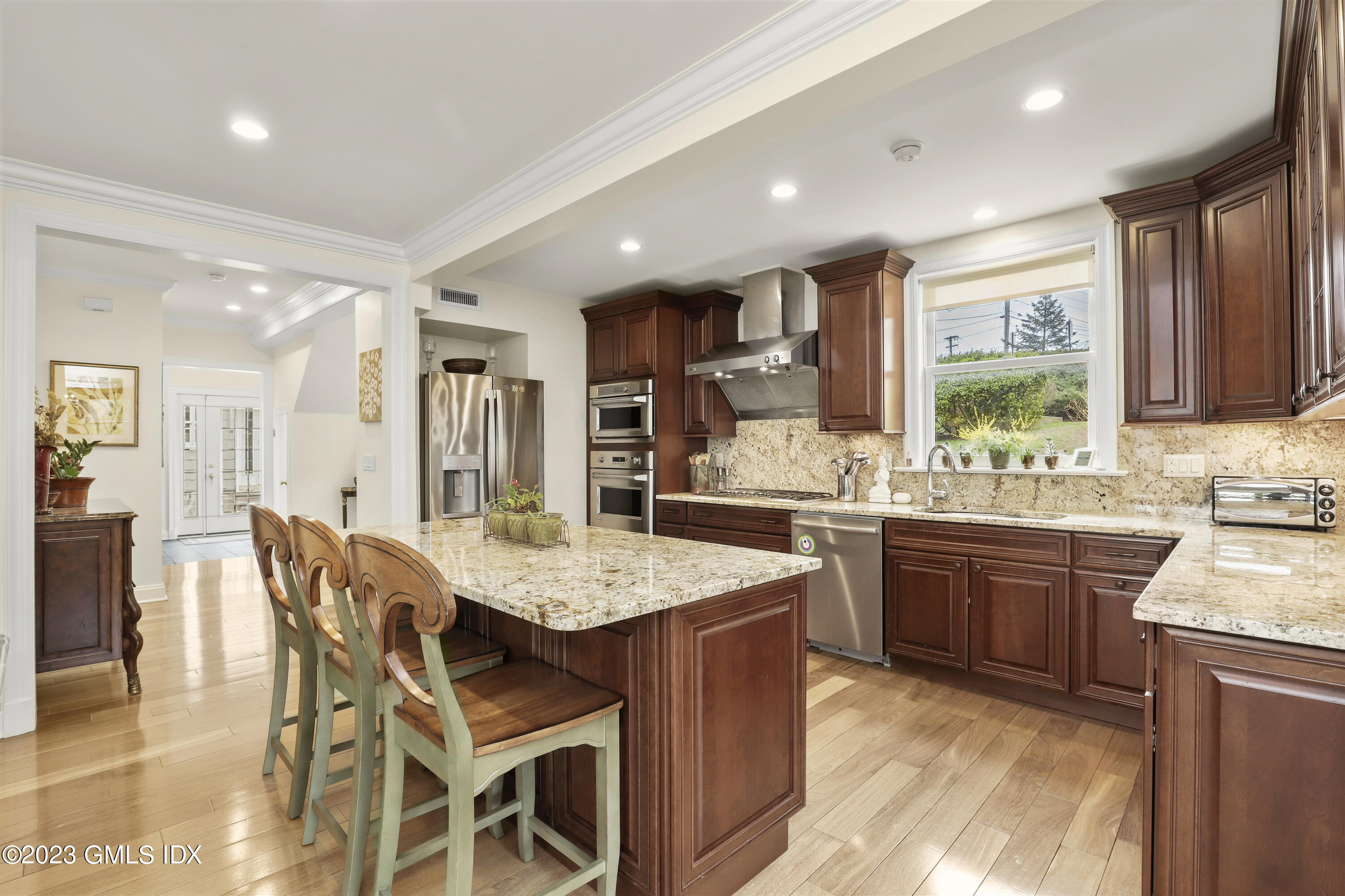 3 Wallasy Way Riverside, CT 06878 - Photo 6 of 23 3 Wallasy Way Riverside CT-print-031-028