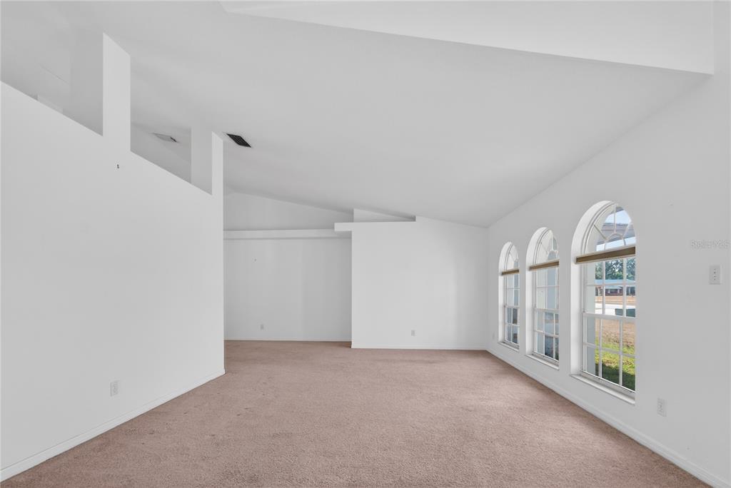 8211 Rangers Path Lakeland, FL 33809 - Photo 7 of 20