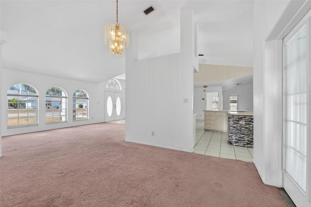 8211 Rangers Path Lakeland, FL 33809 - Photo 8 of 20