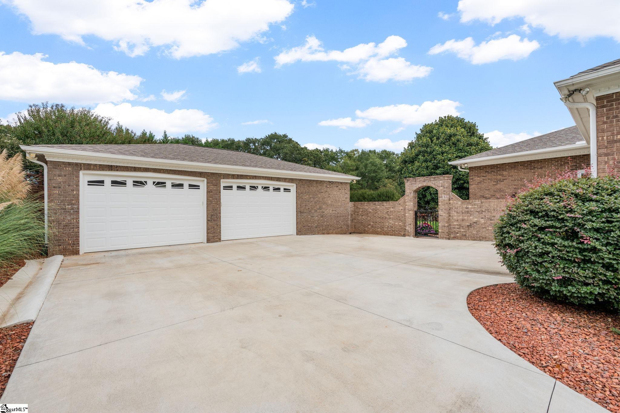 246 Preston Drive Moore, SC 29369 - Photo 34 of 37