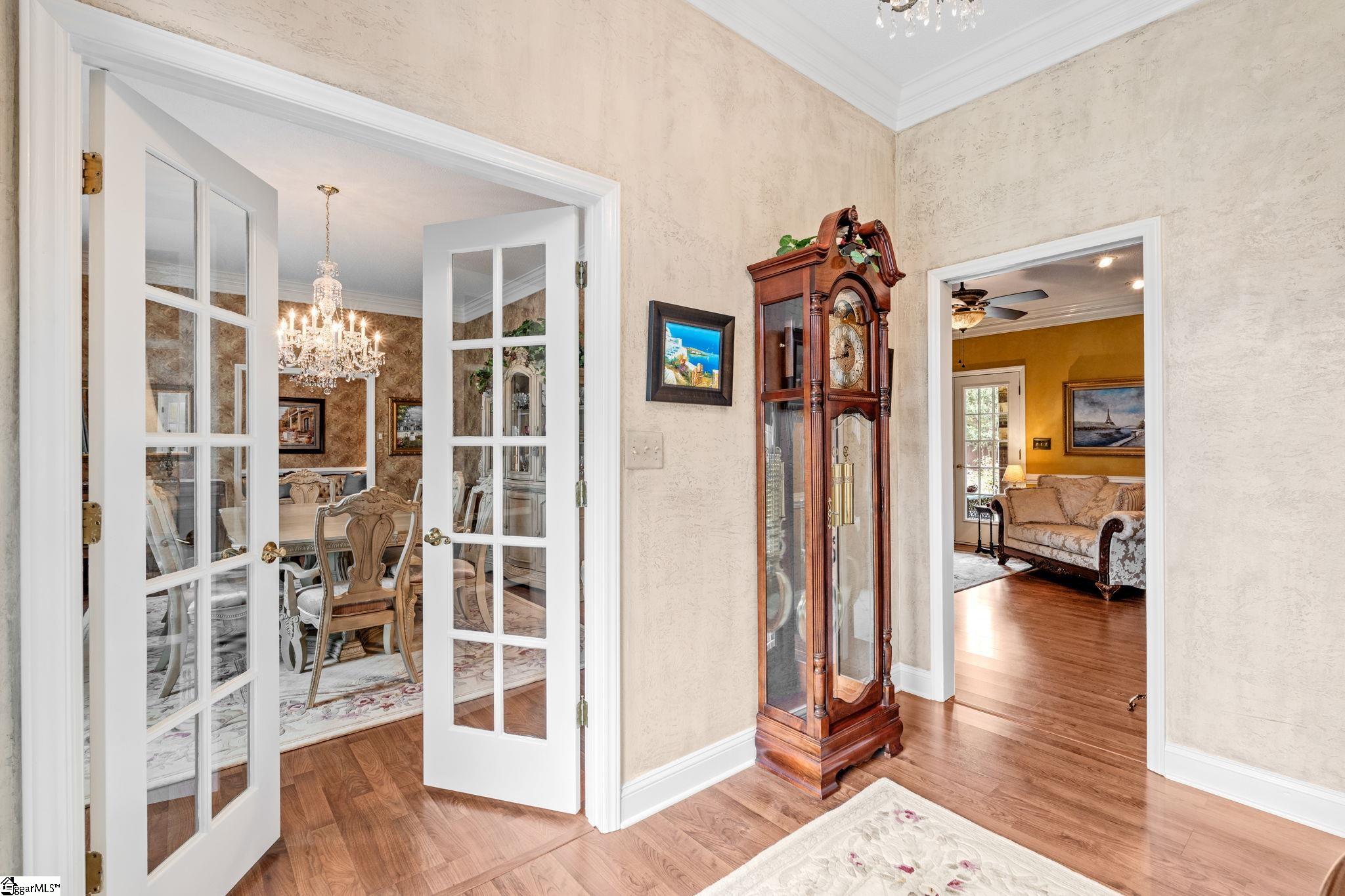 246 Preston Drive Moore, SC 29369 - Photo 5 of 37