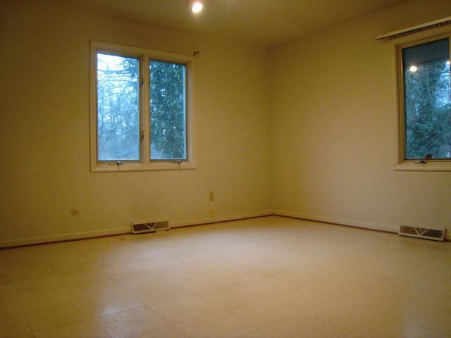 4020 Roland Road Indianapolis, IN 46228 - Photo 18 of 24 Gallery Image 18