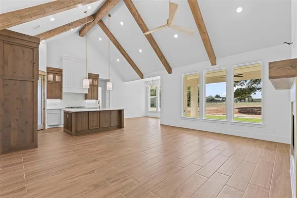 $575,000 | 1132 Dobbs Trail, Springtown, TX 76082