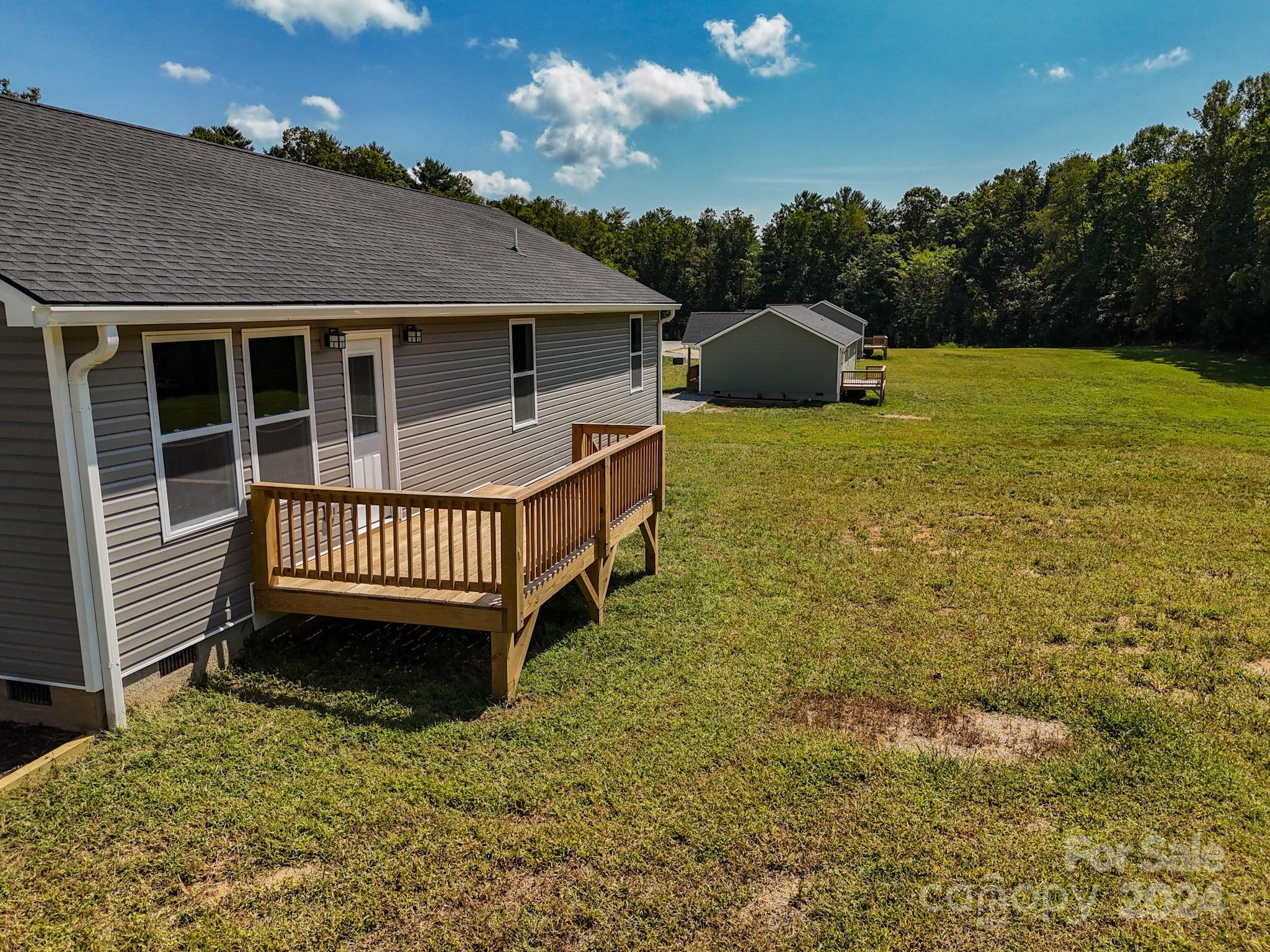 188 Tuttle Road Hendersonville, NC 28792 - Photo 36 of 41 Gallery Image 36