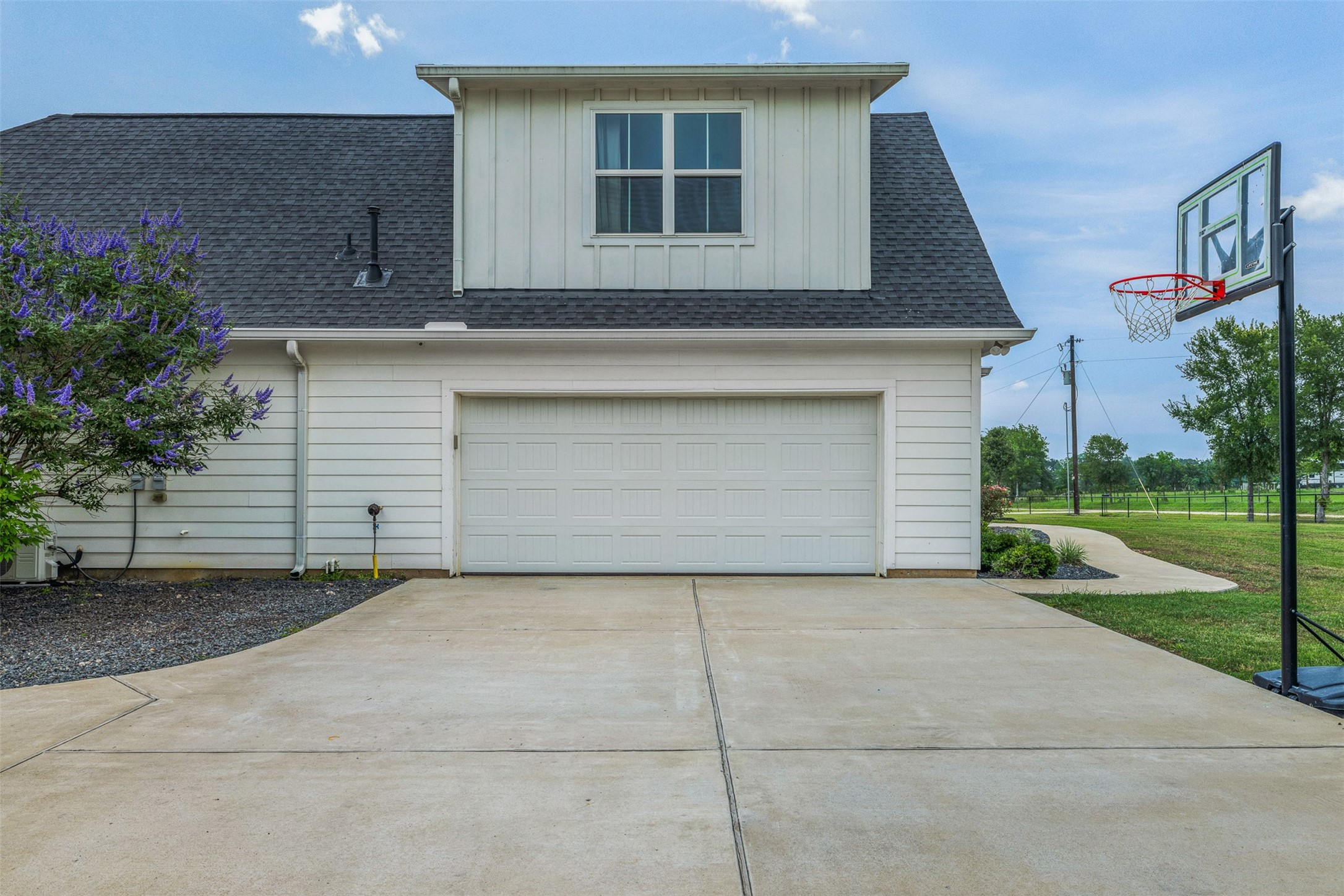 9075 Loop Road Bellville, TX 77418 - Photo 35 of 48