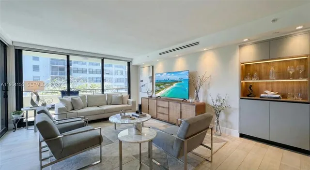 $1,100,000 | 170 Ocean Ln Drive, Unit 403, Key Biscayne, FL 33149