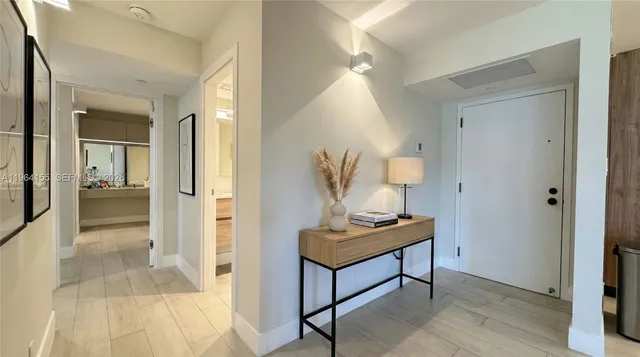 $1,100,000 | 170 Ocean Ln Drive, Unit 403, Key Biscayne, FL 33149