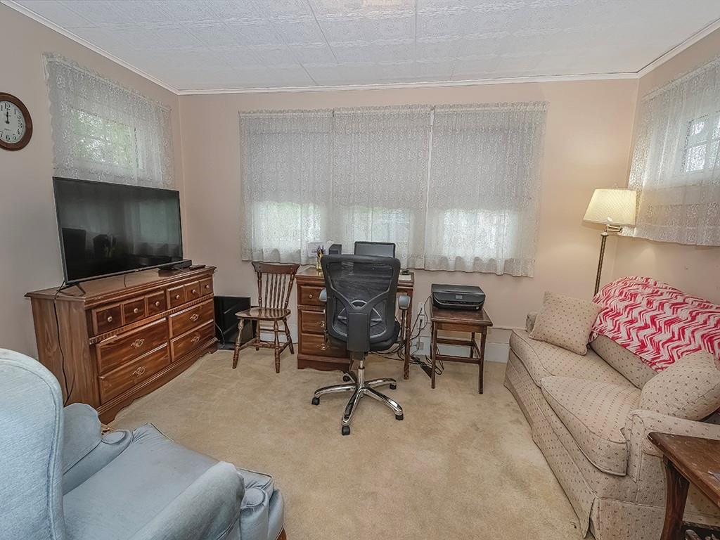 1123 Freeport Road Natrona Heights, PA 15065 - Photo 17 of 18 Gallery Image 17