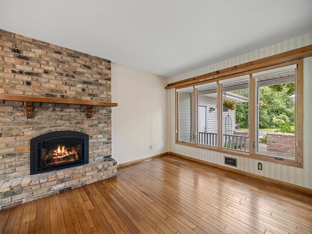 9744 Oxborough Road Bloomington, MN 55437 - Photo 19 of 57