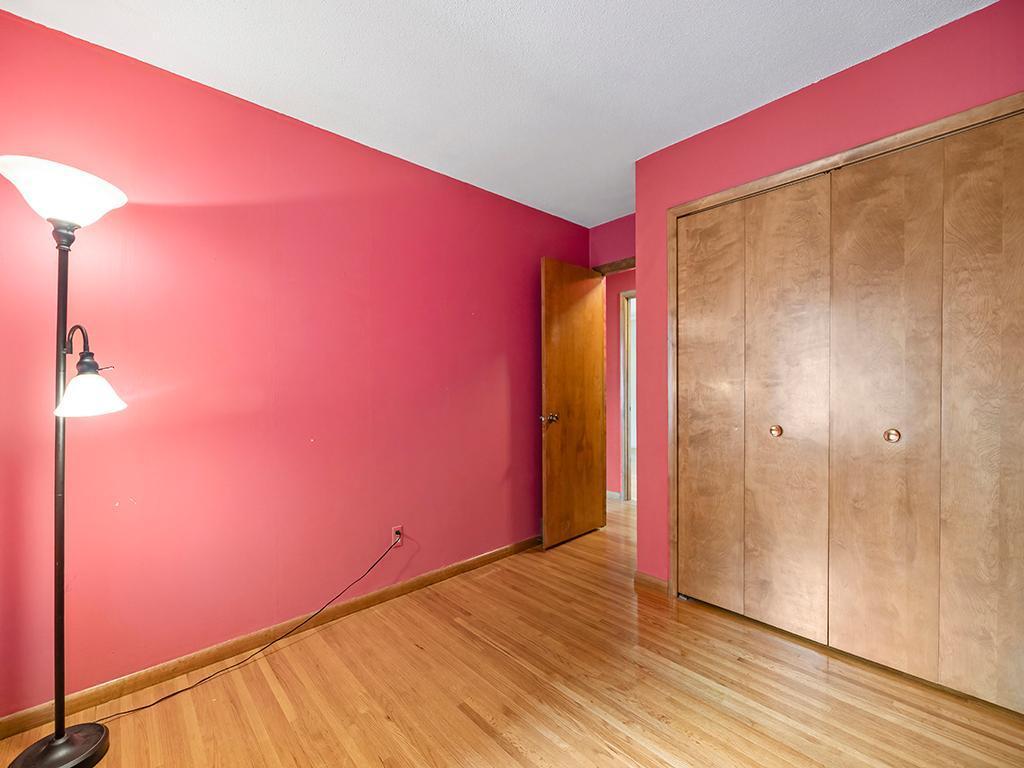 9744 Oxborough Road Bloomington, MN 55437 - Photo 29 of 57