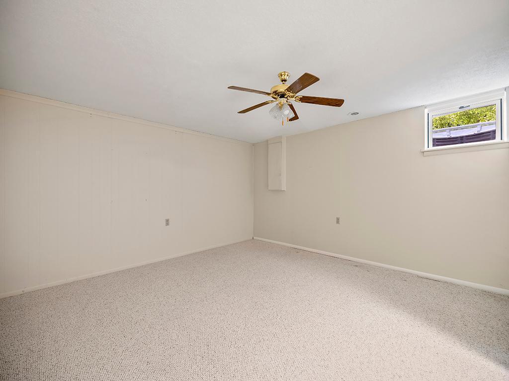 9744 Oxborough Road Bloomington, MN 55437 - Photo 37 of 57
