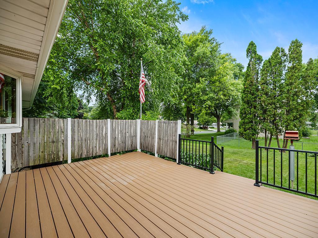 9744 Oxborough Road Bloomington, MN 55437 - Photo 48 of 57