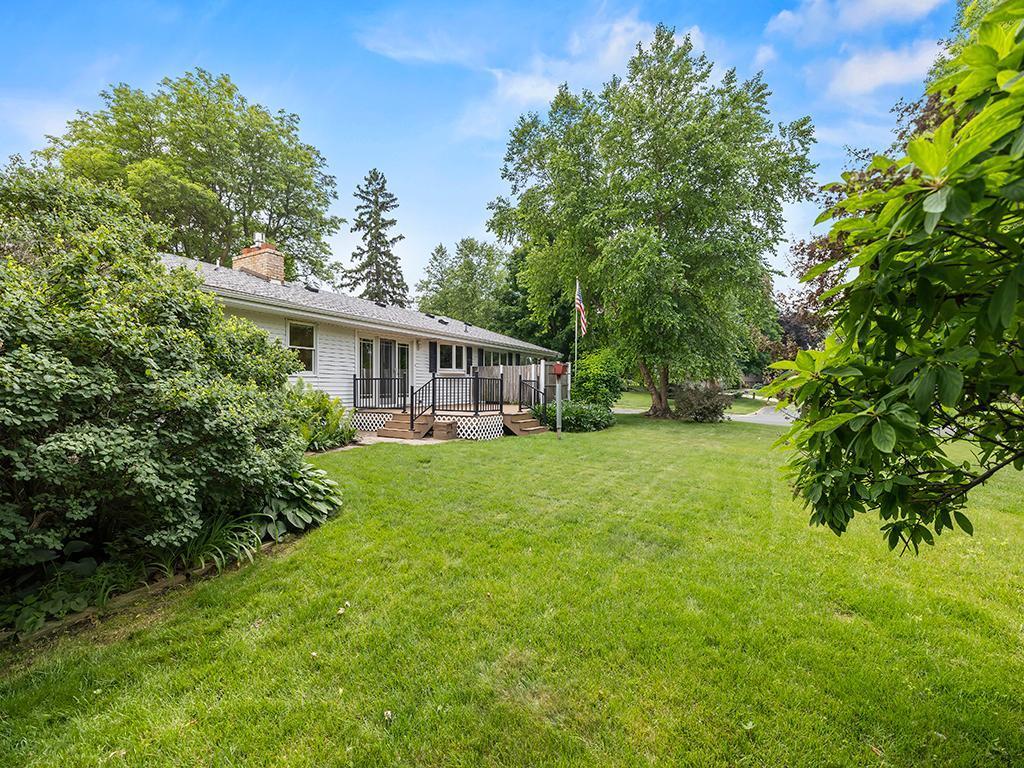 9744 Oxborough Road Bloomington, MN 55437 - Photo 52 of 57