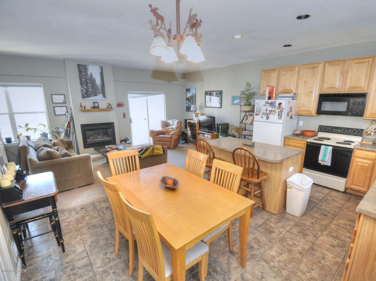 327 Vasquez Road, Unit D1 Winter Park, CO 80482 - Photo 5 of 13 5 dining area