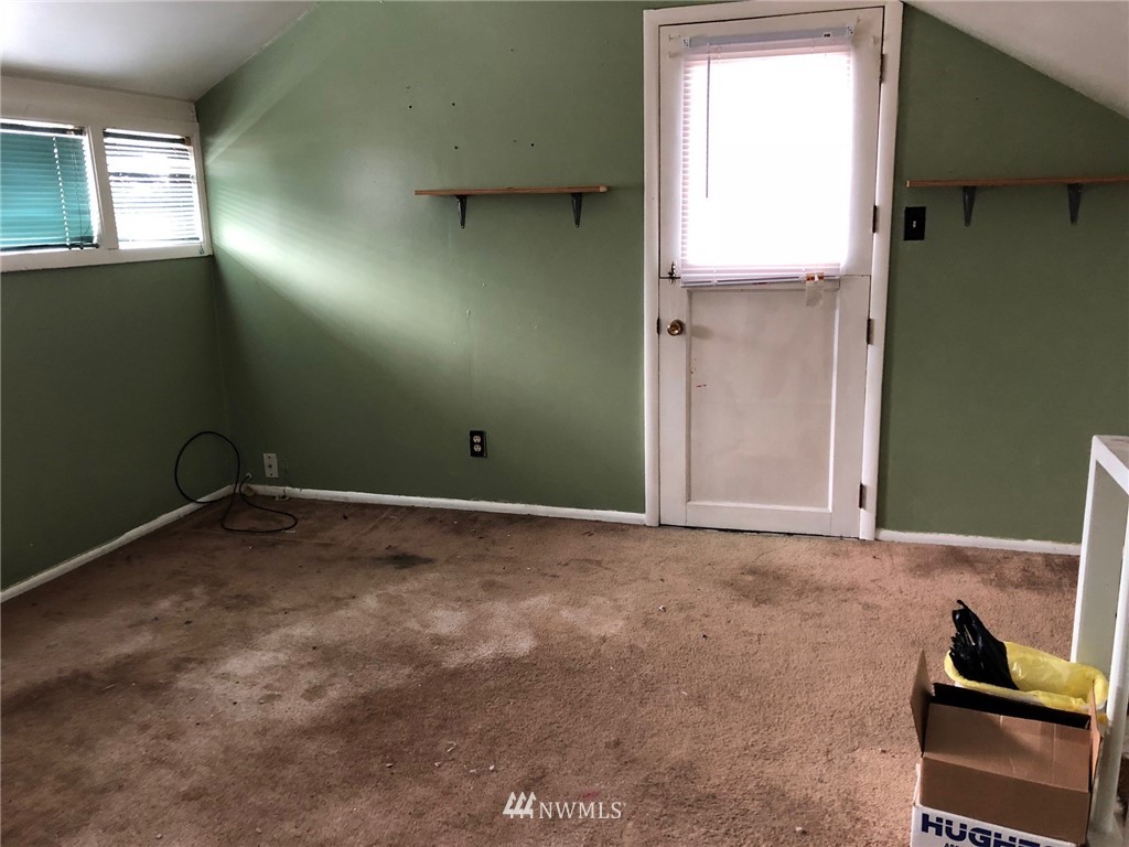 46 Southeast Spring Street Chehalis, WA 98532 - Photo 12 of 13 Gallery Image 12