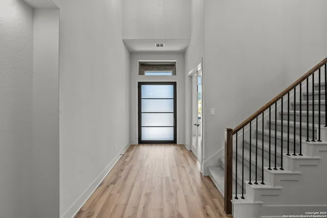 $999,900 | 405 Dulce Vista, Boerne, TX 78006