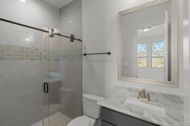 $999,900 | 405 Dulce Vista, Boerne, TX 78006