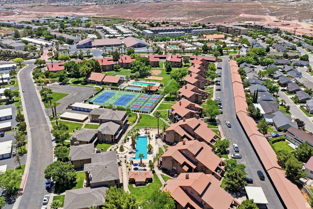 860 South Village Road, Unit R2 St. George, UT 84770 - Photo 26 of 33