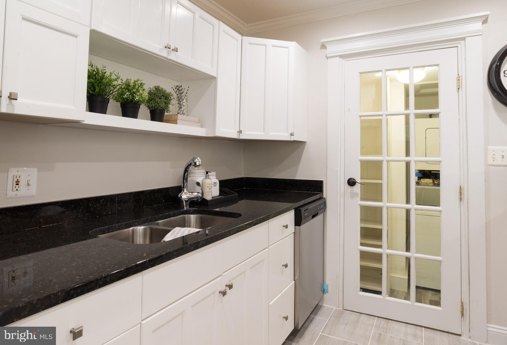 3911 Decatur Avenue Kensington, MD 20895 - Photo 11 of 34 Gallery Image 11