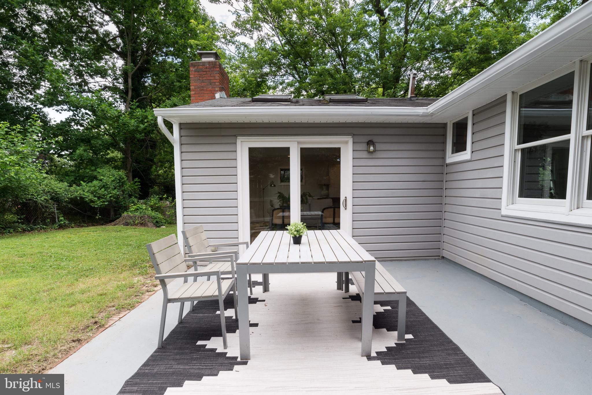 3911 Decatur Avenue Kensington, MD 20895 - Photo 32 of 34 Gallery Image 32