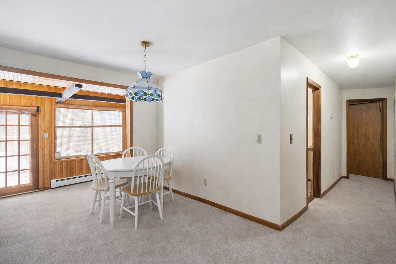 129 Sandown Road Danville, NH 03819 - Photo 20 of 38