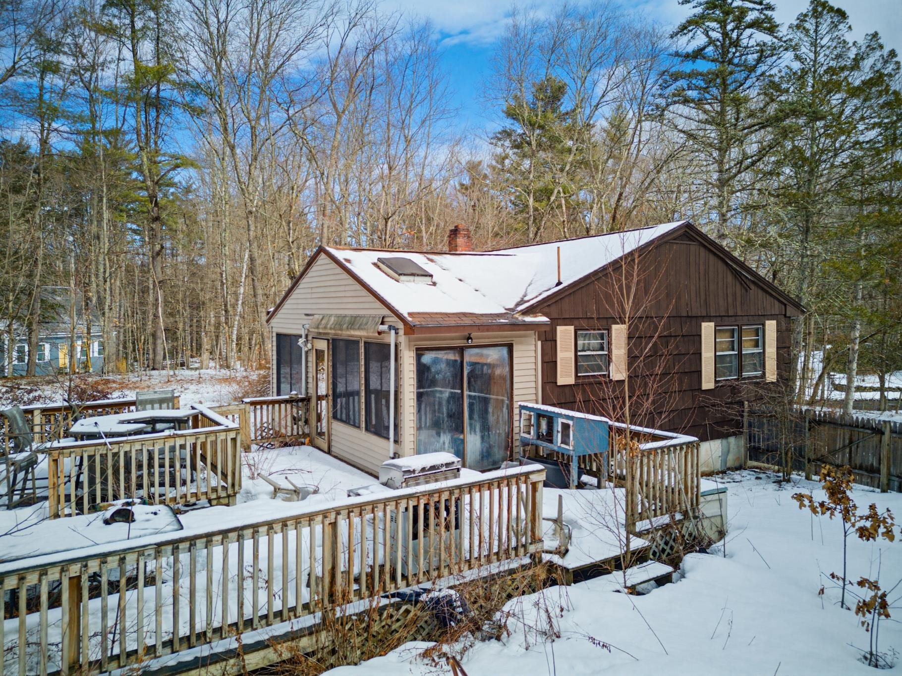 129 Sandown Road Danville, NH 03819 - Photo 36 of 38