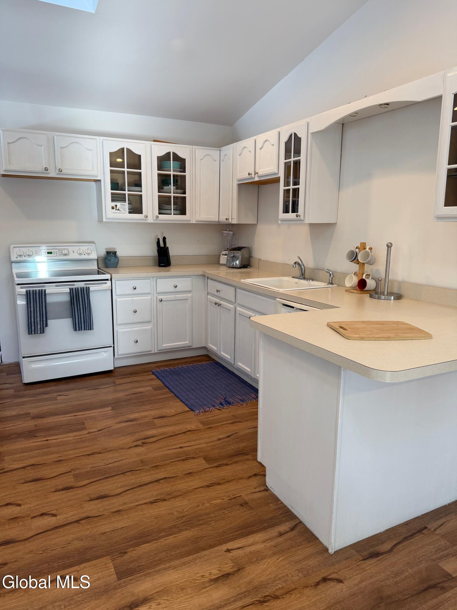 149 Peck Road Windham, NY 12454 - Photo 5 of 37 IMG_1027