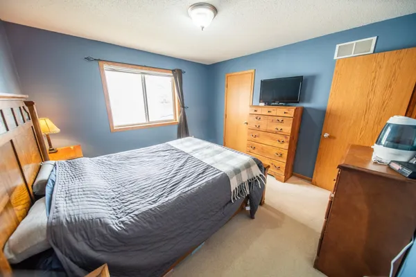 $334,900 | 1154 Peregrine Dr S East, Rochester, MN 55904