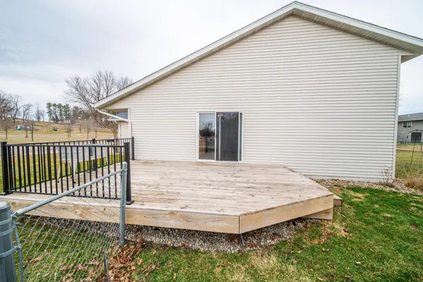 $334,900 | 1154 Peregrine Dr S East, Rochester, MN 55904