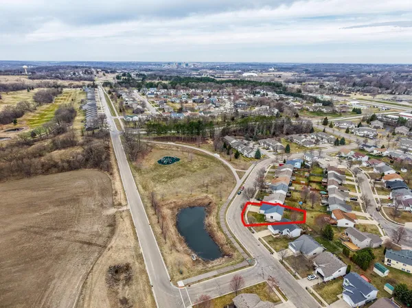 $334,900 | 1154 Peregrine Dr S East, Rochester, MN 55904