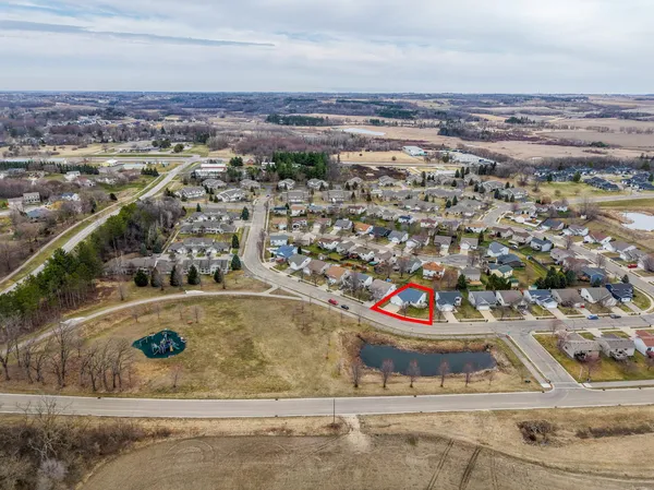 $334,900 | 1154 Peregrine Dr S East, Rochester, MN 55904