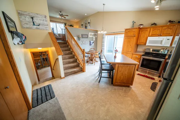 $334,900 | 1154 Peregrine Dr S East, Rochester, MN 55904