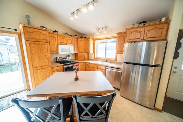 $334,900 | 1154 Peregrine Dr S East, Rochester, MN 55904