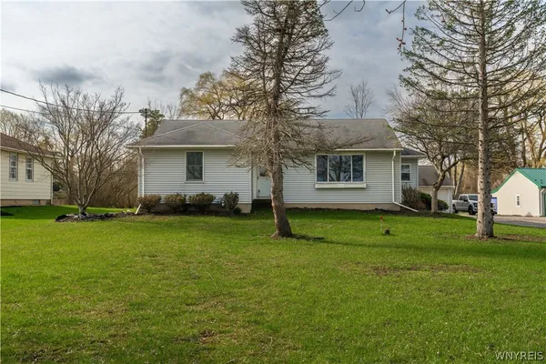 $269,900 | 6700 Clinton Street, Elma, NY 14059