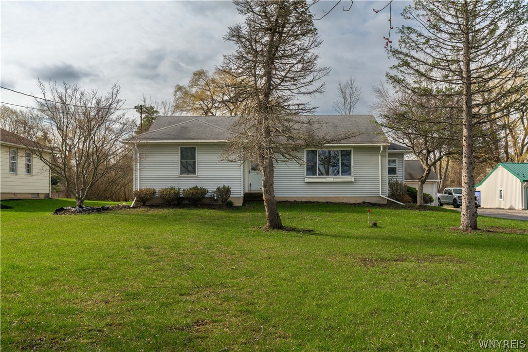 6700 Clinton Street Elma, NY 14059 - Photo 2 of 32